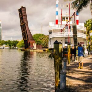 Riverwalk-Fort-Lauderdale-Florida